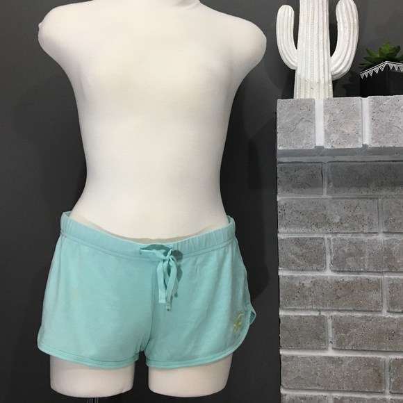 Hollister soft shorts - Picture 2 of 4